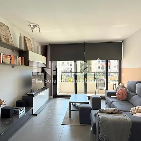 Moderno En Vilafortuny 153b - Inmo22 דירה קמברילס