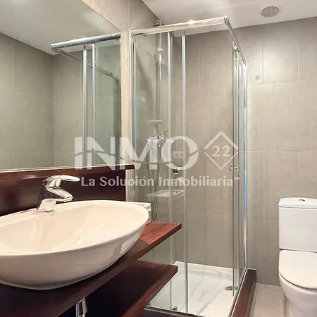 Moderno En Vilafortuny 153b - Inmo22 דירה *